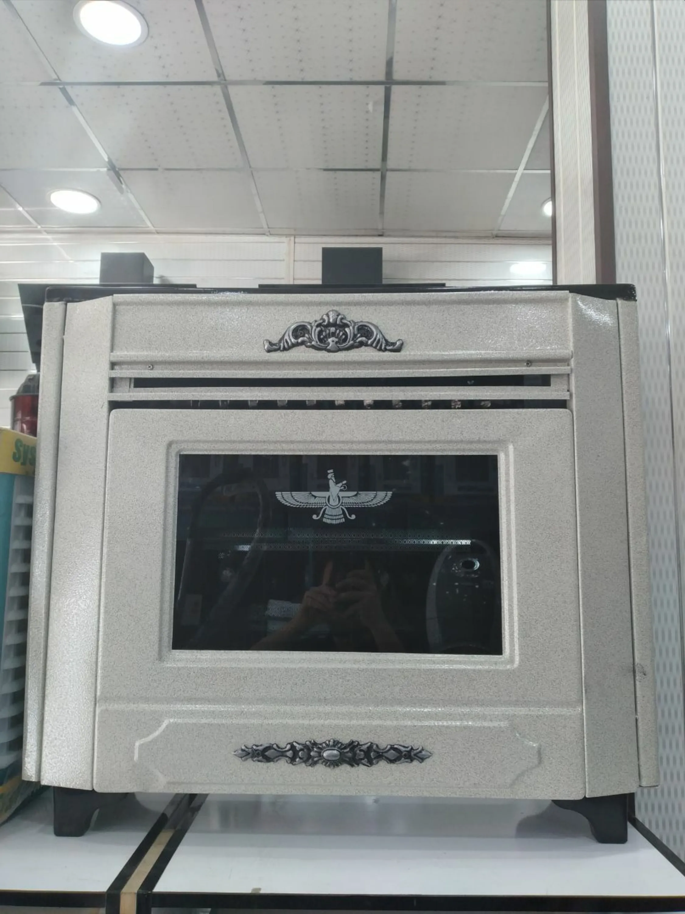 بخاری گازی با دودکش 14000 استیل خزرمدل رویال بخاری گازی با دودکش 14000 استیل خزرمدل رویال